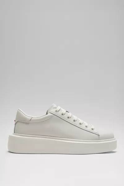 حذاء رياضي رجالي جاج أبيض