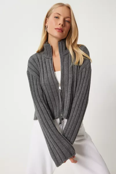 كارديغان نسائي أنترسايت بسحاب وياقة عالية 