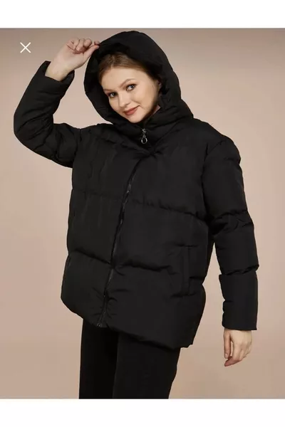 معطف نسائي منفوخ أسود بغطاء للرأس