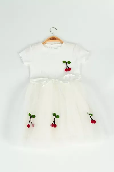 Платье с вишневым принтом и фатином