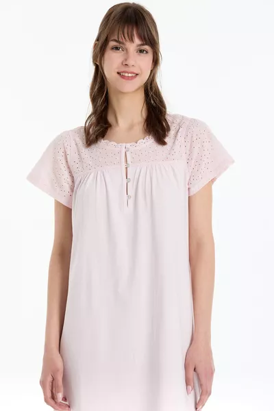 Nuisette femme  % coton / Détails en broderie et dentelle / Options de couleur poudre et bleu bébé