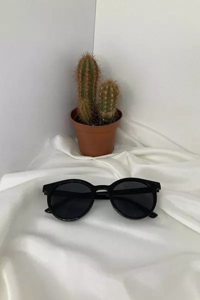 نظارات شمسية جديدة للموسم للجنسين