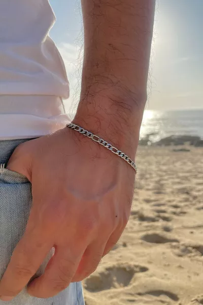 Bracciale da uomo in acciaio inox 4mm modello Figaro sport b