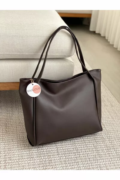 حقيبة نسائية كبيرة من الجلد الناعم