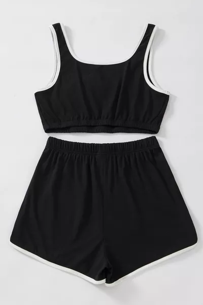 Ensemble de nuit femme avec haut court noir et short