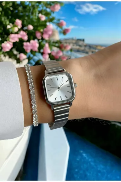 اللون الفضي خمر الكلاسيكية نموذج معدني المرأة ساعة اليد