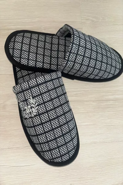 Pantoufles de maison pour hommes Pantoufles d’invité Pantoufles de dot Paquet de marié Pantoufles cadeau Tapis en peluche Pantoufles pas cher