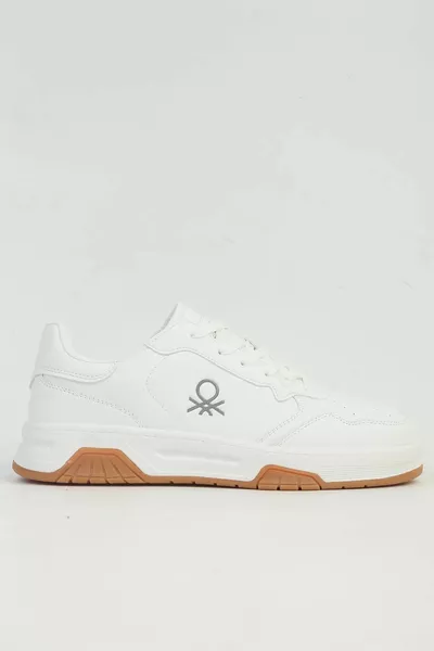 Scarpe da ginnastica importate