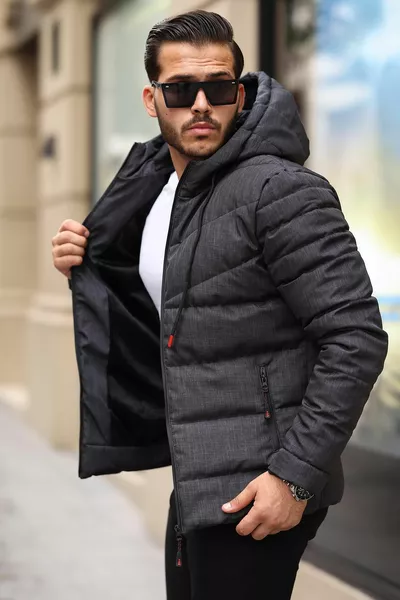 ماء الرجال مقنعين معطف البخاخ