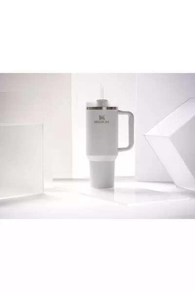 Термос Quencher със сламка 1. л, ледено бяла