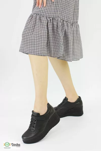 المرأة جلد طبيعي العظام الحشو كعب الفيلكرو أحذية موسمية