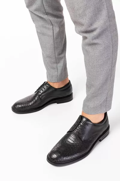 Мъжки класически обувки от вътрешна външна кожа