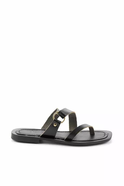 جلد طبيعي أسود شباشب نسائية 