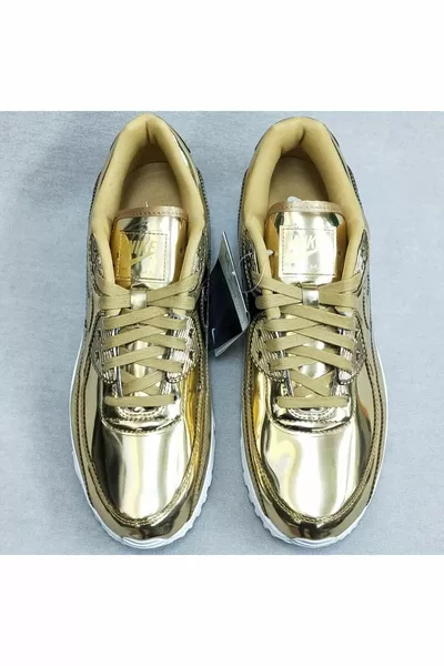 اير ماكس  اس بي ميتاليك جولد / ميتاليك جولد كلوب جولد  