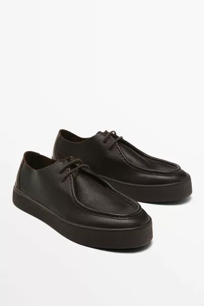 أحذية جلدية ناعمة