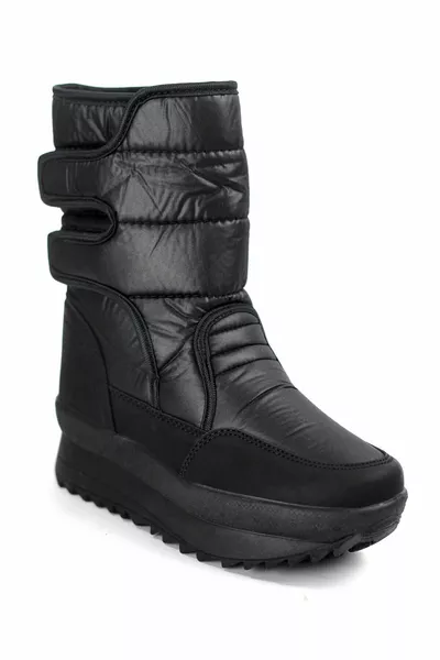 أحذية ثلجية كاجوال للنساء أسود  مع فرو بالداخل