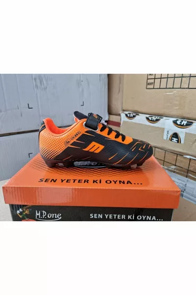 Футболни обувки M.P велкро с резба подметка с връзки за нов сезон Меки здрави оригинални лицензирани