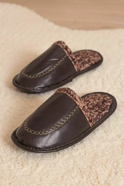 الرجال الجلود نظرة الشتاء منزل النعال