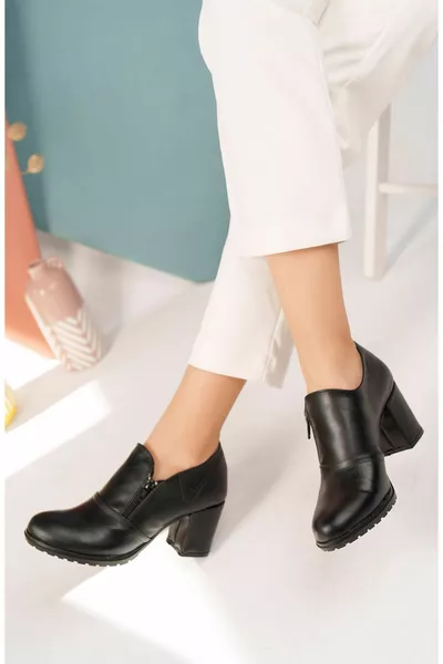 Женская обувь Black Skin