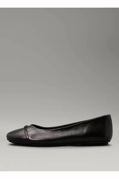 حذاء باليه جلد أسود BEH