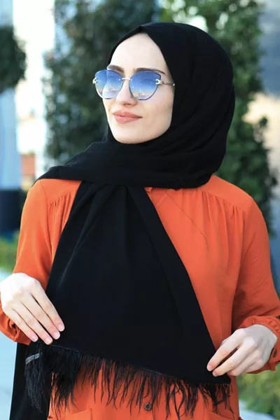 Châle médina en soie à plumes noir