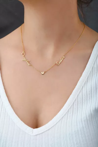 Gold-plated  carat heart necklace with two names