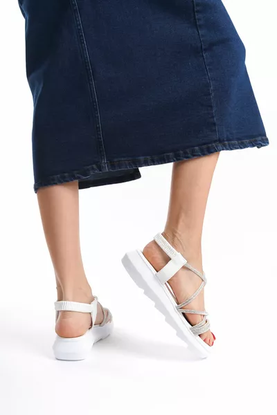 صندل كروستون نسائي أبيض-أبيض 