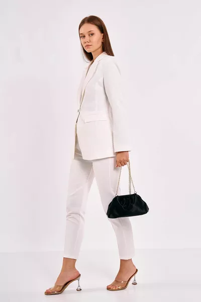 Черная женская атласная сумка для вечернего платья