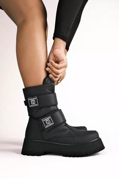 الموسم الجديد للماء المرأة الأسود ماتي أحذية الثلج