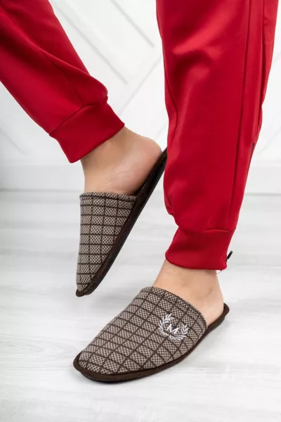 أسود أفخم شباشب للجنسين