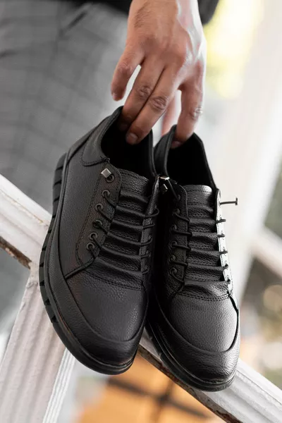 Orthopedische herenschoenen voor dagelijks gebruik in het nieuwe seizoen met elastiek