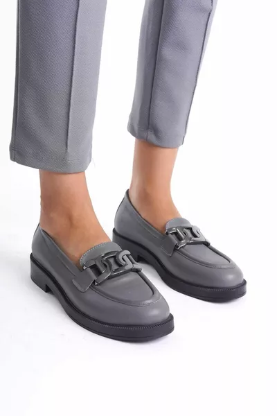 جلد طبيعي رمادي مشبك لوفر