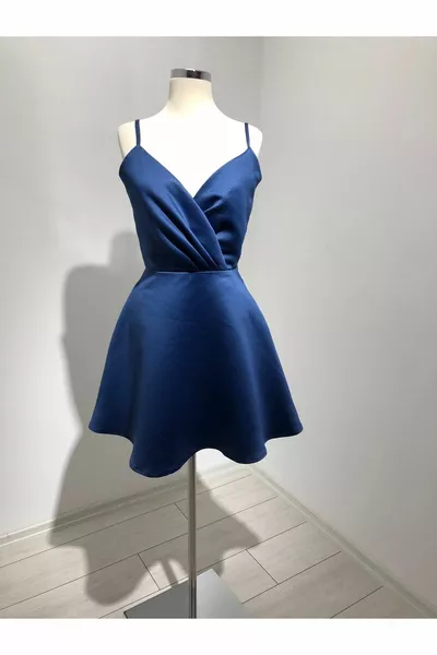 Blauwe korte avondjurken