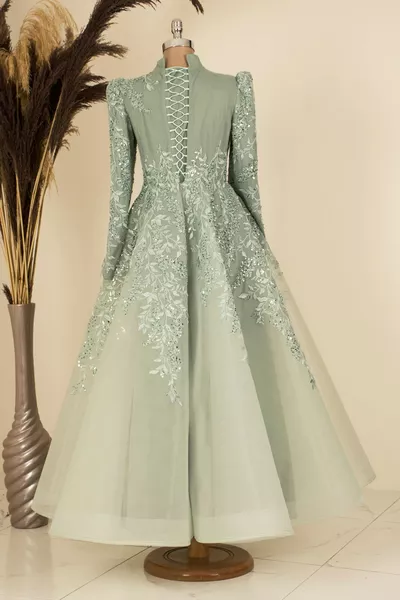 فساتين سهرة سيرا الحجاب مطرزة بالأزهار - Çağla