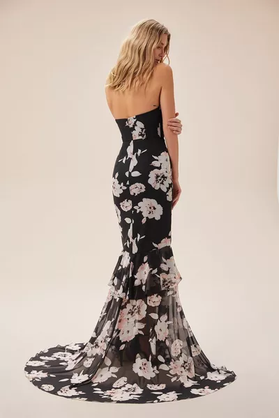 Цветен печат без презрамки цепка дълга шифон рокля