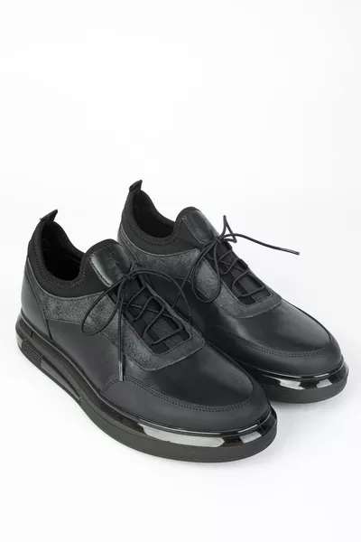 سنيكرز وسنيكرز جلد طبيعي أسود للرجال