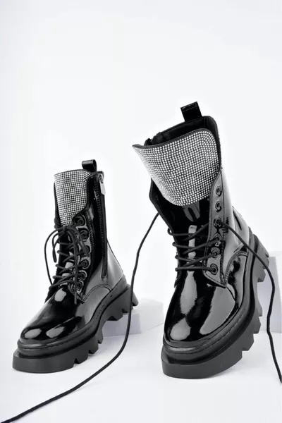 أسود براءات الاختراع والجلود سستة الدانتيل متابعة أحذية الفتيات الفاخرة