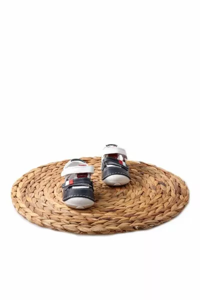  أورثو بيديك فيرست ستيب أحذية جلدية للأولاد