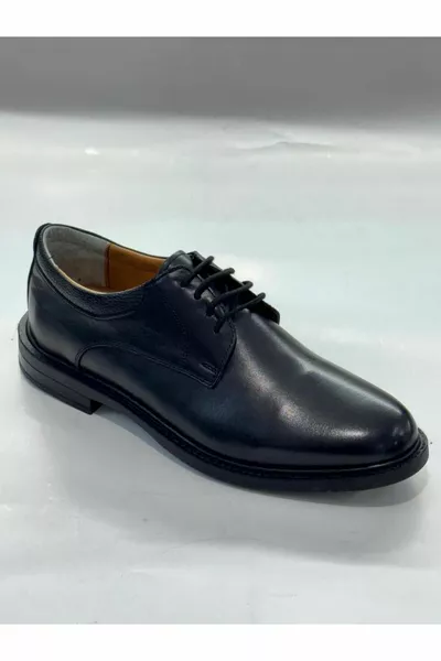 Повседневная и классическая рабочая обувь