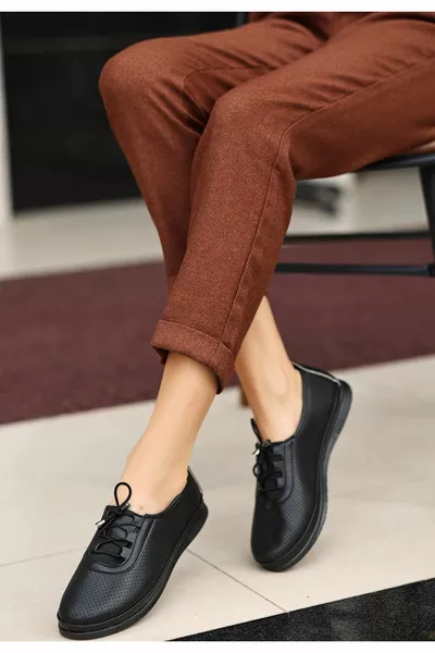 Hoose Ballerinas aus schwarzer Haut