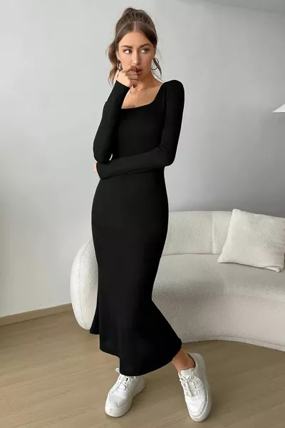 أسود مربع الرقبة كم طويل بسط فستان طويل