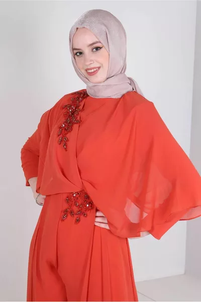 فساتين سهرة واسعة الساق من الشيفون مطرزة 