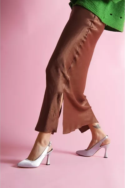 Graue Satin-Front Spitze Absätze für den täglichen Gebrauch