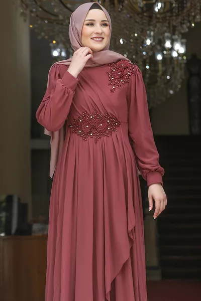 نيفرا مساء اللباس القرفة