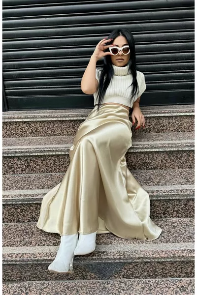 Elastischer Damenrock aus Satin mit hoher Taille und Premium-Volant in Gold