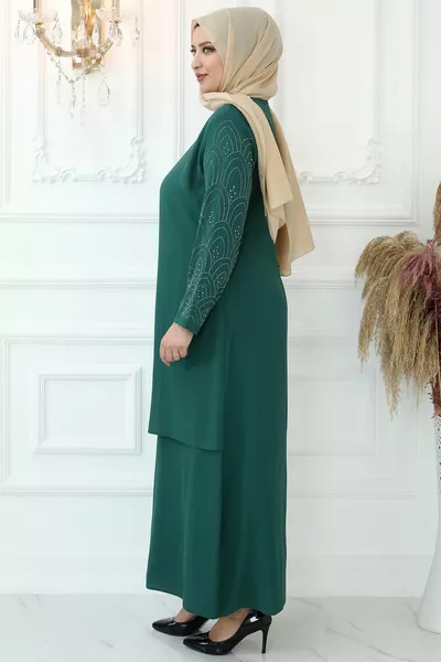 سوزان مساء اللباس Zümrüt
