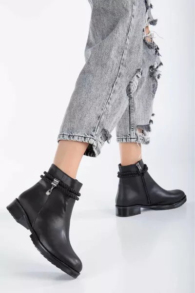 أحذية نسائية للموسم الجديد - تصميم أنيق ، ملابس مريحة ، أحذية نسائية غير رسمية مقاومة للماء