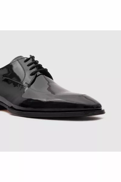 Chaussures classiques pour hommes []