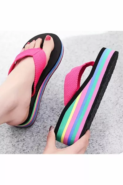 Женские пляжные шлепанцы с подкладкой