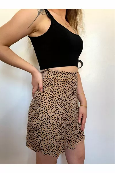 НОРКА ПОЛКА НА ТОЧКИ С ЩАМПА ЛЕТНИ ШОРТИ